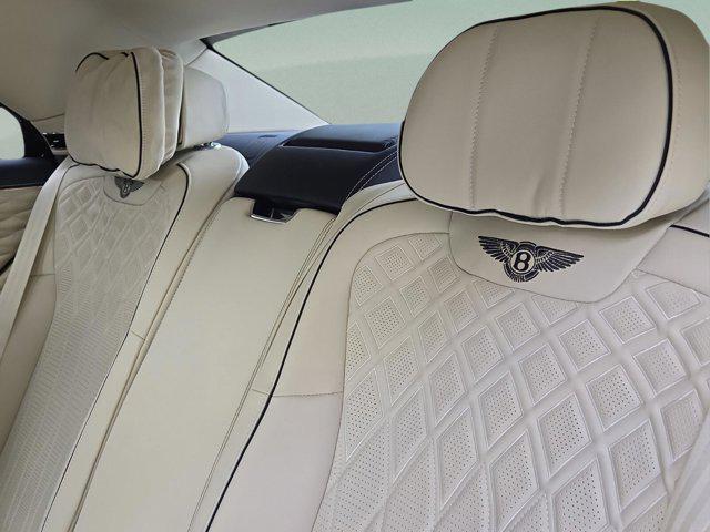 Photo of 2022  Bentley Flying Spur