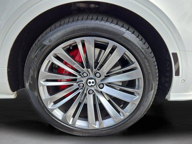 Photo of 2022 Bentley Bentayga