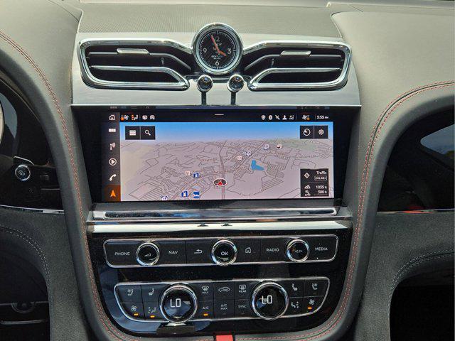 Photo of 2022 Bentley Bentayga