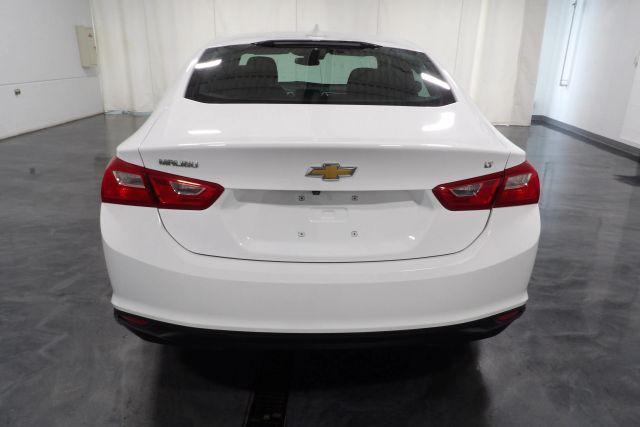 Photo of 2023 White Chevrolet Malibu