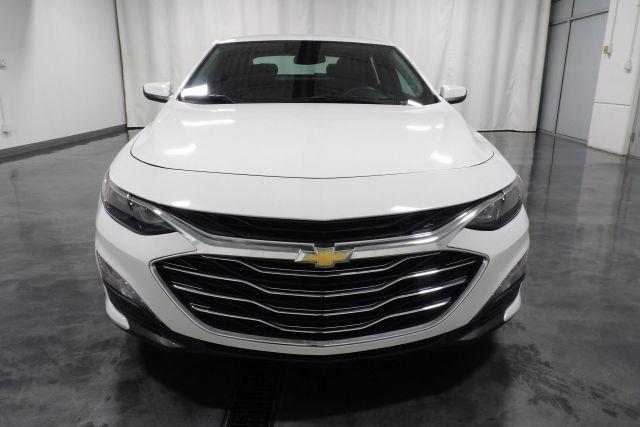 Photo of 2023 White Chevrolet Malibu