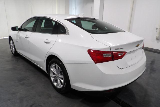 Photo of 2023 White Chevrolet Malibu