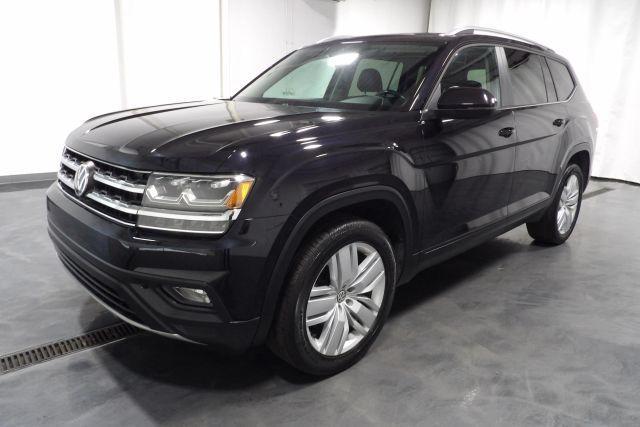 Photo of 2019 Deep Black Pearl Effect Volkswagen Atlas