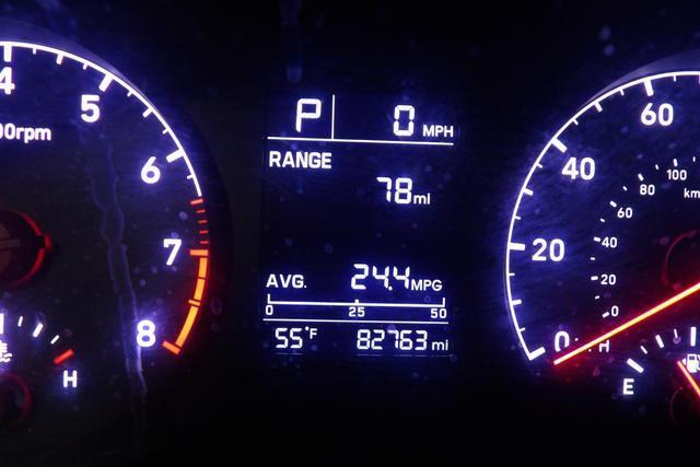 Photo of 2018 Linen Beige Hyundai Accent