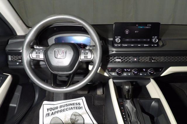 Photo of 2023 Gray Honda Accord
