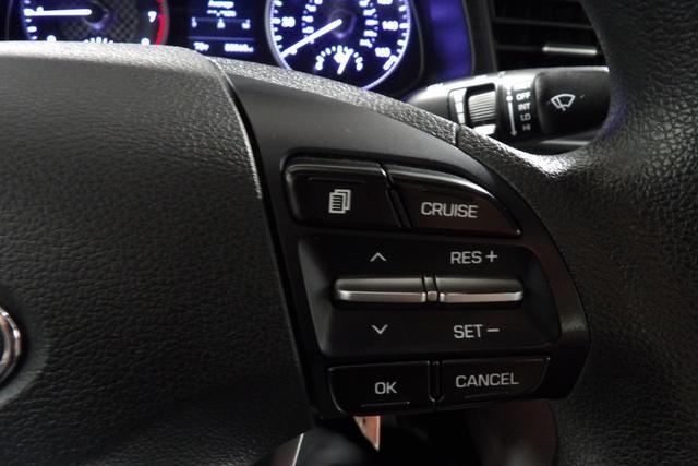 Photo of 2019 Phantom Black Hyundai ELANTRA