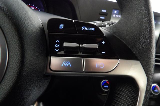 Photo of 2023 Blue Hyundai ELANTRA