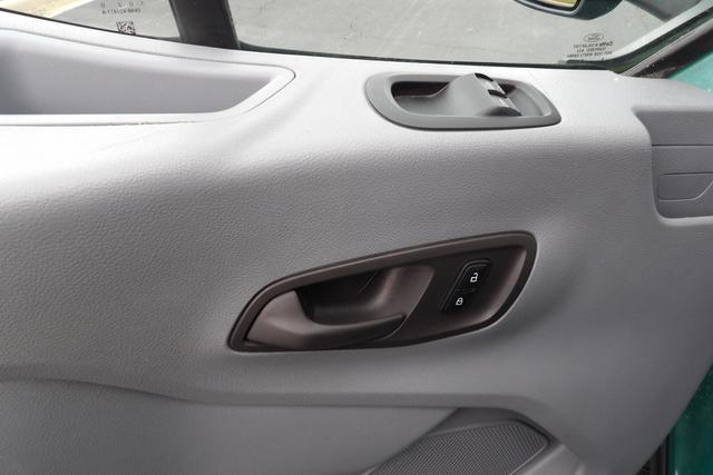 Photo of 2015 Green Ford Transit-150