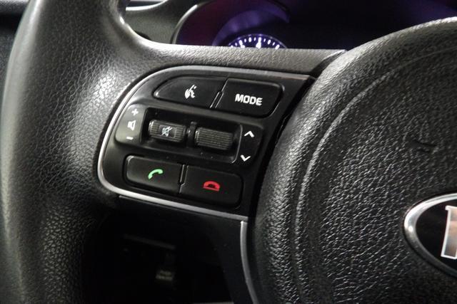 Photo of 2016 White Kia Optima
