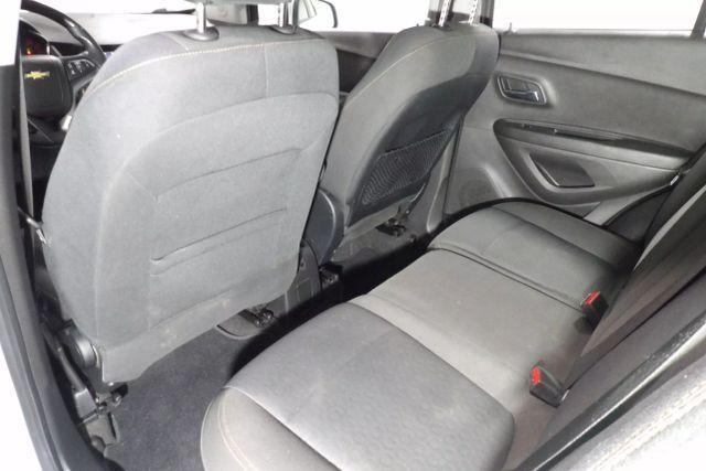 Photo of 2018 White Chevrolet Trax