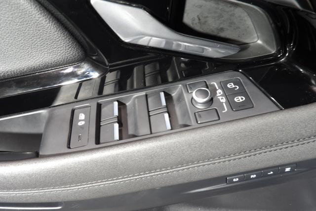 Photo of 2020 Narvik Black Land Rover Range Rover Evoque