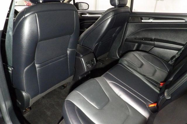 Photo of 2019 Black Ford Fusion