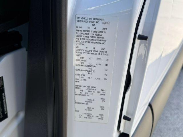 Photo of 2021 White Mercedes-Benz Sprinter 2500