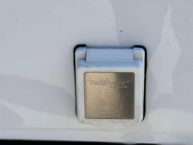 Photo of 2021 White Mercedes-Benz Sprinter 2500
