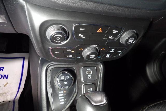 Photo of 2021 Blue Jeep Compass