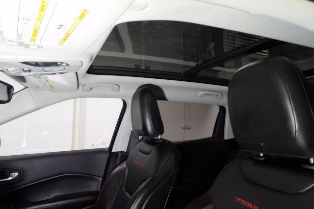 Photo of 2021 Blue Jeep Compass