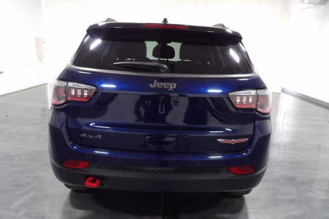 Photo of 2021 Blue Jeep Compass