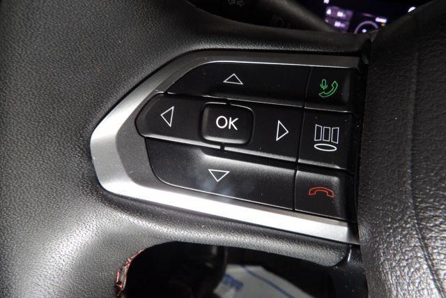 Photo of 2023 Silver Jeep Compass