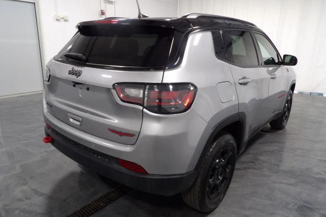 Photo of 2023 Silver Jeep Compass