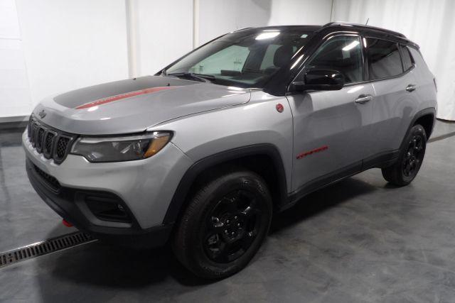 Photo of 2023 Silver Jeep Compass