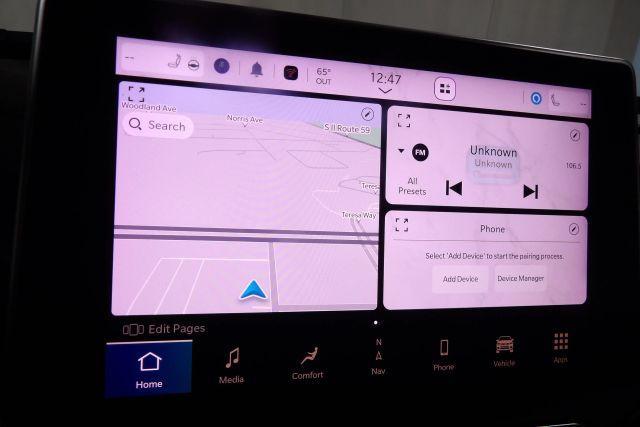 Photo of 2023 Silver Jeep Compass