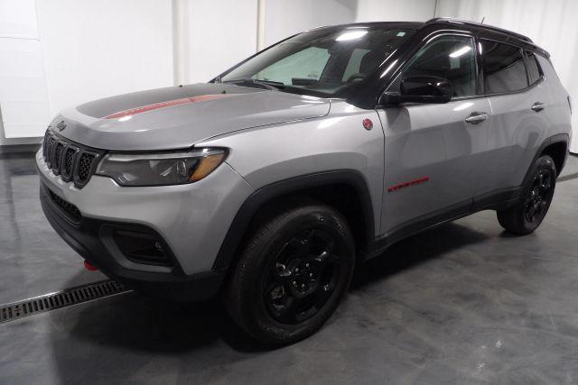 Photo of 2023 Silver Jeep Compass
