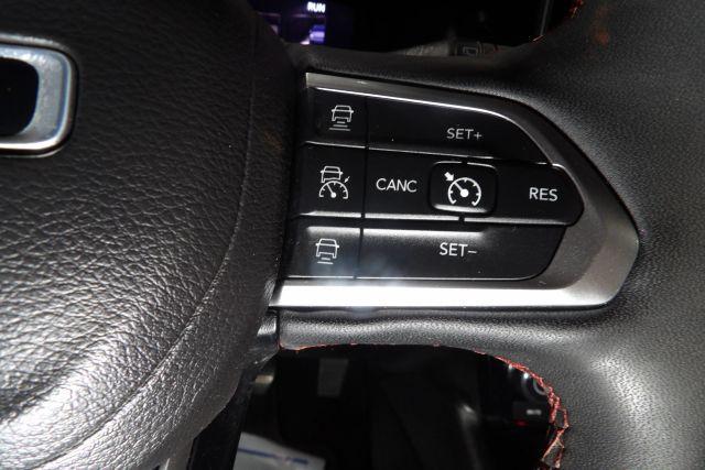 Photo of 2023 Silver Jeep Compass