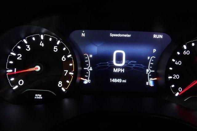 Photo of 2022 Gray Jeep Compass
