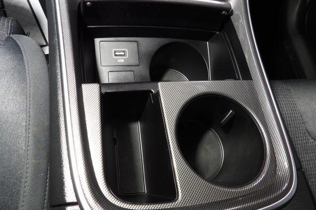 Photo of 2022 White Hyundai SANTA FE