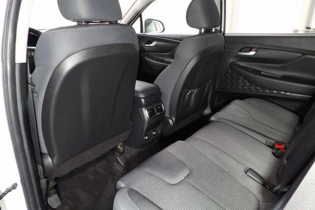 Photo of 2022 White Hyundai SANTA FE