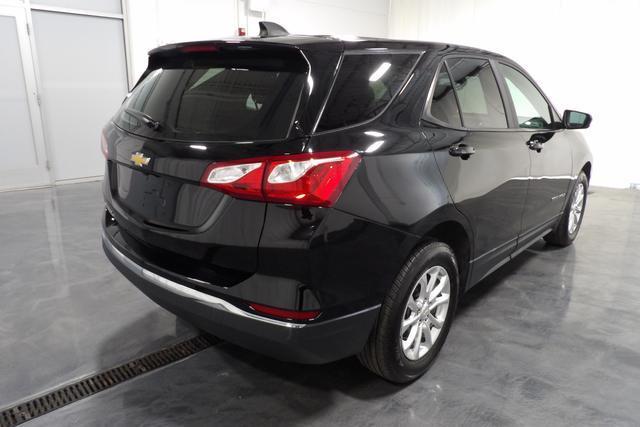 Photo of 2020 Black Chevrolet Equinox