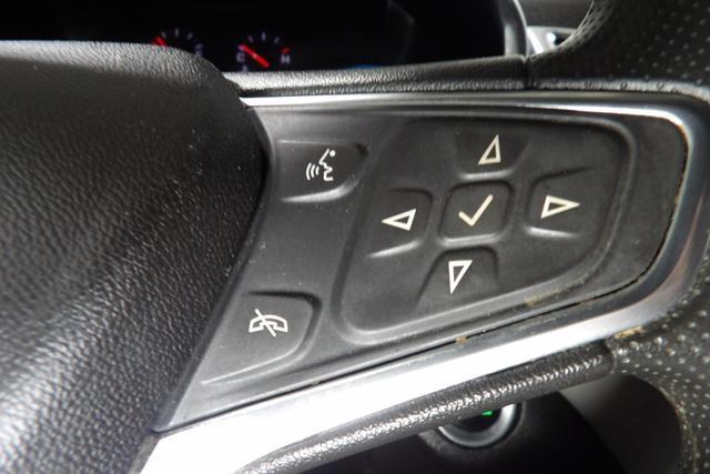 Photo of 2020 Black Chevrolet Equinox