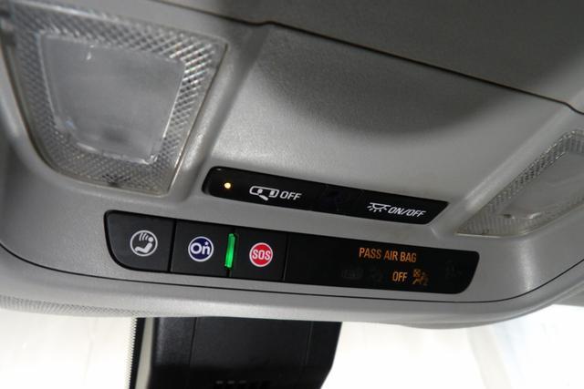 Photo of 2020 Black Chevrolet Equinox