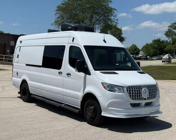 Photo of 2023 White Mercedes-Benz Sprinter 3500XD