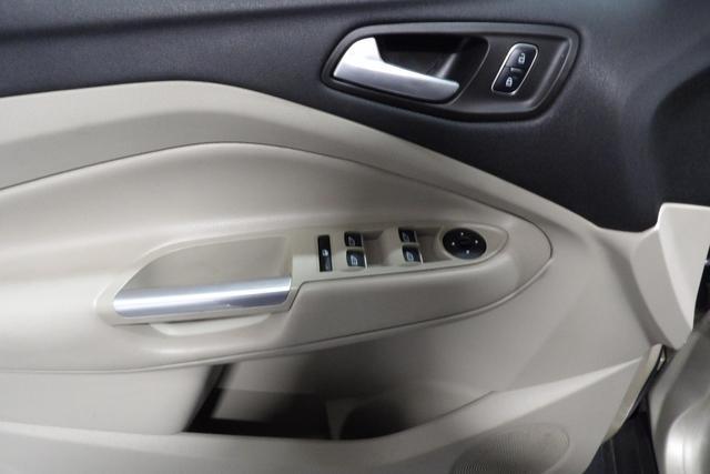 Photo of 2017 Gold Ford C-Max Energi