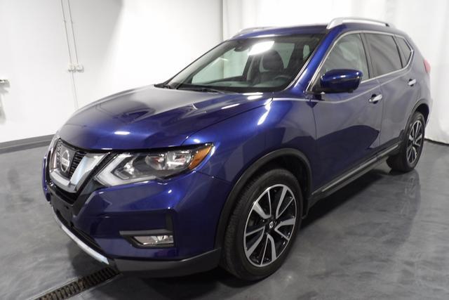 Photo of 2020 Caspian Blue Nissan Rogue