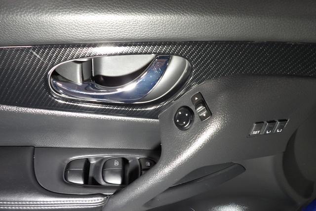 Photo of 2020 Caspian Blue Nissan Rogue