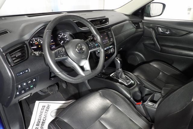 Photo of 2020 Caspian Blue Nissan Rogue