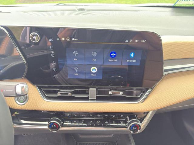 Photo of 2026 Polar White Chevrolet Equinox