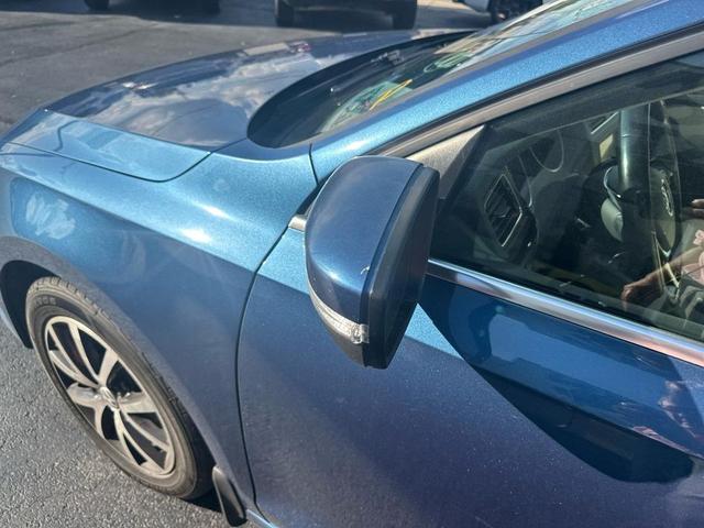 Photo of 2017 BLUE Volkswagen Jetta