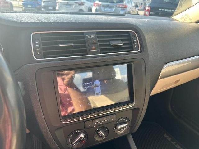 Photo of 2017 BLUE Volkswagen Jetta