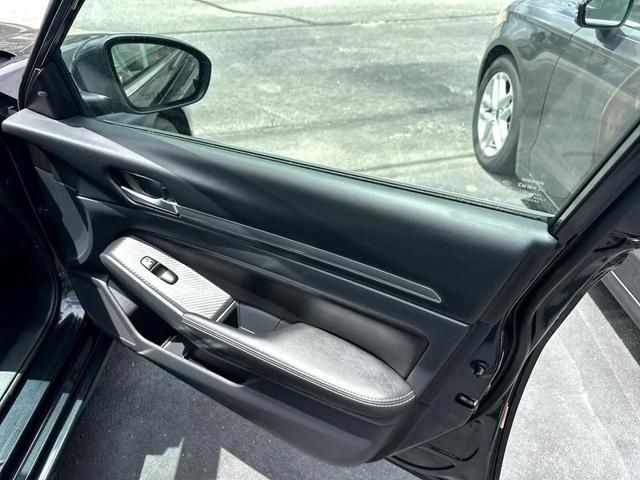 Photo of 2022 BLACK Nissan Altima