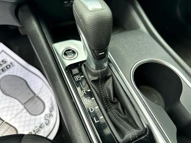 Photo of 2022 BLACK Nissan Altima