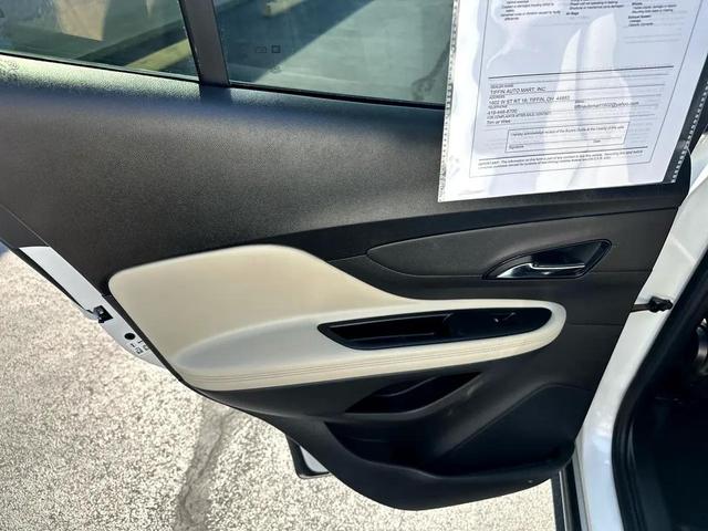 Photo of 2021 MAROON Chevrolet Traverse