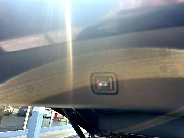 Photo of 2021 MAROON Chevrolet Traverse