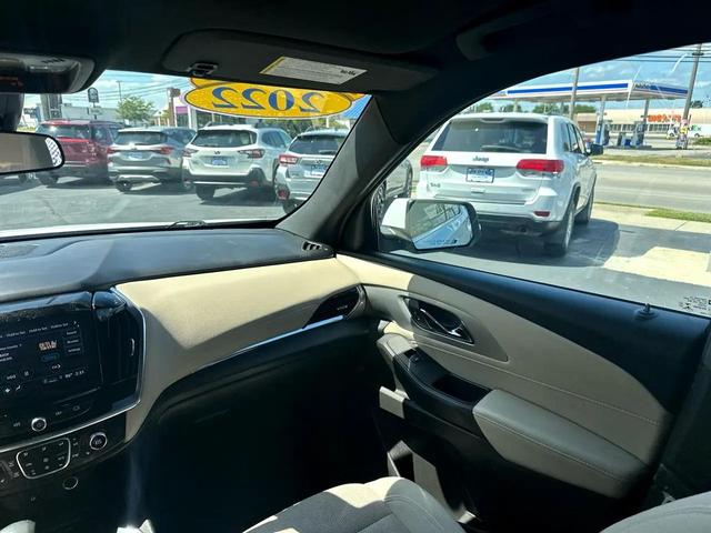 Photo of 2022 WHITE Chevrolet Traverse