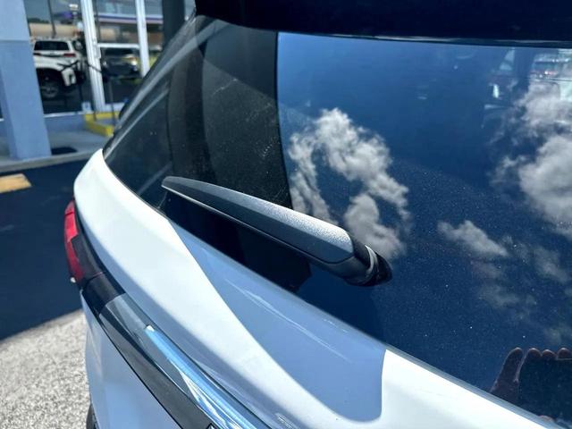 Photo of 2022 WHITE Chevrolet Traverse