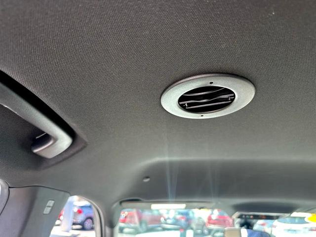 Photo of 2022 WHITE Chevrolet Traverse