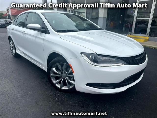2016 Chrysler 200