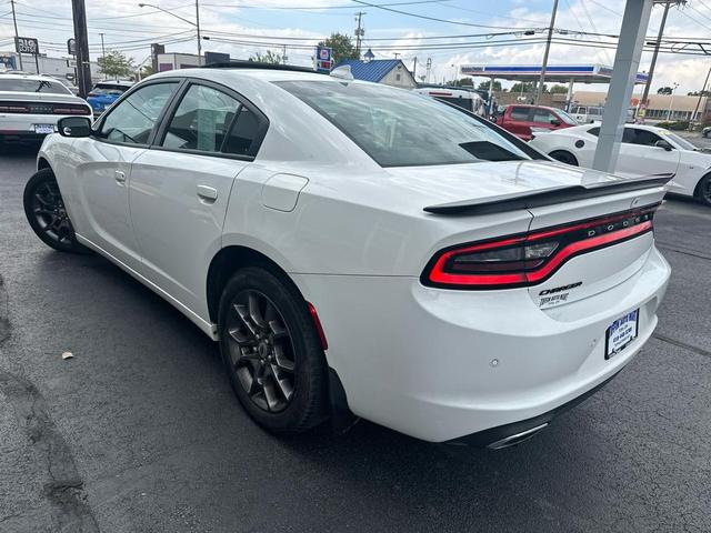 Photo of 2018 WHITE Dodge Charger
